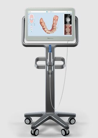 iTero® ElementTM Intraoral Scanner with pictures of teeth.