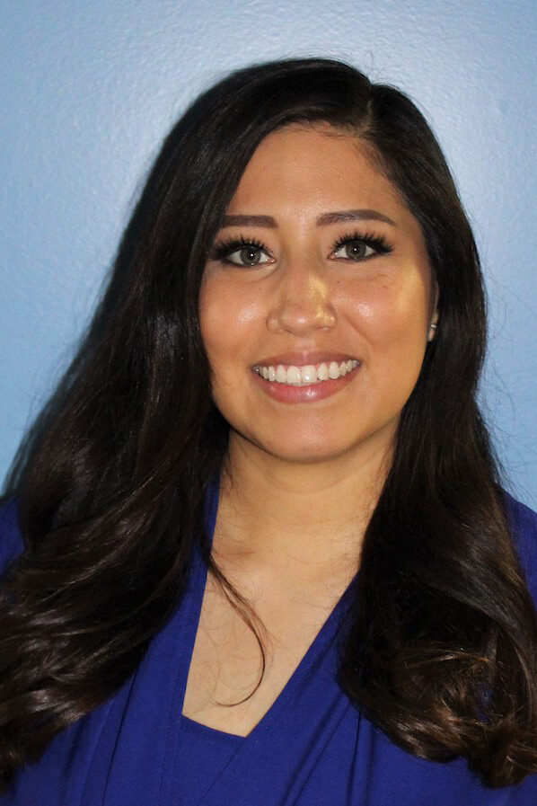 headshot for Alexandra Henriquez